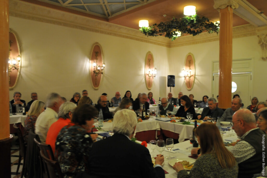 Com influeix el món exterior vers la interioritat humana?